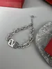 Braccialetti con ciondoli da donna V Lettera Designer Brand Perla Moda Lusso Vlogo Bracciale a catena Gioielli Donna Valentinolies Bracciale in metallo con diamanti 3367