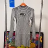 Базовые повседневные платья, дизайнерское дизайнерское женское платье на груди из металла с вертикальными полосками, модное сексуальное весеннее тонкое вязаное платье-свитер с длинными рукавами P5SE