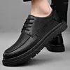 Klänningskor High End Cowhide Casual Business Men's Chaussure Homme Rubber Platform Mens Lace Up Moccasins Trend för 2024