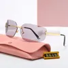 Óculos de sol para mulheres Miumius Glassses de luxuros Designers de óculos de sol Viciços de pista de glasses femininos de óculos de sol de alta qualidade