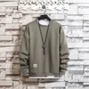 Sudadera con capucha para hombre para primavera y otoño de 2023 Sudadera con capucha para hombre para moda urbana Cuello redondo de doble capa Sudadera con capucha para hombre falsa de dos piezas de manga larga a la moda