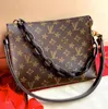 2024 Nieuwe Pochette Voyage Waszak Merklogo Designer Tas Draagtas Schoudertas Dikke Ketting Tassen Crossbody Pakket M47545