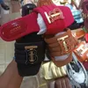 Hausschuhe Sandalen Damen flache Schuhe beliebte Hardware-Schnalle Damen Hausschuhe modische SommersandalenH2435
