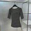 Классические футболки со значком, женские полосатые топы, модный сексуальный пуловер с коротким рукавом, повседневная футболка, одежда