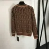 Tasarımcı Sweater Kadınlar hırka kazakları kadın jumper nakış baskısı kazık normal uzun kollu ekip boynu pamuk karışımı standart yün kazak bayan için