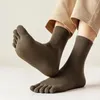 Chaussettes pour hommes 6 paires de chaussettes de sport à bout de course couleur unie décontracté affaires coton doigts pour homme taille 39-45