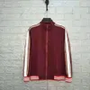Man Woman Jacket Coat Unisex Coats Designer Budge Outwears broderi pärlor ärmar Jackor Streetwear Tops Asian Size S-5XL
