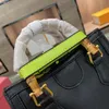10A Högkvalitativ designare Bag Kvinnors lyxhandväska Crossbody Bag Women's Classic Bamboo Joint Bag Multi Color Valfri plånbok