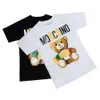 Moda Womens T-shirt verão nova alta qualidade manga curta Marca designer tees Cor o urso em torno do pescoço de algodão Itália luxo mens mulheres soltas Moschino T-shirt aj