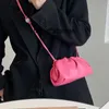 Italie Pochette Hangbag Botteg Venet L Cloud Sac Plissé pour Femmes Été Nouvelle Tendance À La Mode Style Étranger Femmes Une Épaule Sac À Bandoulière
