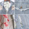 Kurtki damskie dżins koronkowy płaszcz Kobiety lato jesienne hafty haftowe zszywki z siatki krem ​​przeciwsłonecznych dżinsy 240305