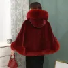 Fourrure femmes Capes à capuche Cape hiver épais sweat à capuche chaud fourrure châle blanc rouge noir robe de mariée mariée fourrure Cape Ponchos épaissir