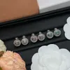 Lettres de haute qualité, tempérament doux, boucles d'oreilles cloutées en diamant, boucles d'oreilles en perles, offre spéciale