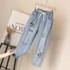 Jeans da donna ricamati da donna pantaloni larghi dritti elastici in vita stile retrò pantaloni alti primavera e autunno ritagliati