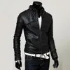 Giacca da uomo in pelle moda uomo slim fit colletto alla coreana PU maschio antivento moto risvolto giacche con cerniera diagonale 240229
