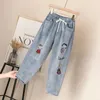 Jeans da donna ricamati da donna pantaloni larghi dritti elastici in vita stile retrò pantaloni alti primavera e autunno ritagliati