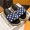 Luxo verão slides designer chinelos sandálias clássicas plana sandália senhora couro flip flops homens mulheres casa praia interior ao ar livre casual scuffs 35-45