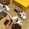 Дизайнер H Slippers Slippers Высоко толстые женские жены верхняя одежда 2024 Новая инстаграм тренд летние сандалии овчины модная пляжная обувь 1g9c2kh745m3