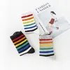 Frauen Socken Regenbogen gestreift gemustert Funny Short Cool Cotton Harajuku Süßes Kawaii weibliche Modefarbe Happy Socken Femme