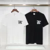 디자이너 티셔츠 럭셔리 남자 티셔츠 여름 캐주얼 짧은 슬리브 티셔츠 도매기 고품질 스포츠 및 레저 티 탑 남성 여성 3D 글자 티셔츠