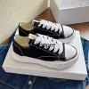 2024 Designer Sole upplösar duk skor tvättad stil mmy massage casual skor mihara kvinnor plattform sneakers vintage snörning yasuhiro svart vit solid män sneaker