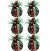 Decoração de festa 6 pcs vermelho verde xadrez pano natal embrulhado bola pinho cones com bagas folhas pingentes 6cm árvore