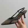 Nouveau style femmes sexy sandales à talons hauts concepteur de piste bout pointu de haute qualité en cuir véritable talon mince slingback robe d'été sandales pour femmes