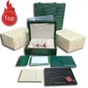 HJD Luxury High Quality Green Watch Box Cases Pappersväskor Certifikat Originallådor för träkvinna Herrklockor Presentväskor Access2628