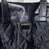 Axelväskor Luxurys 2024 ryggsäck quiltade modeböcker skolväska äkta läder handväska kvinnor korsar kropp totes väska designer purses rygg pack axel väskor