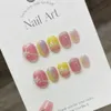 Hecho a mano Kawaii Press on Nails Short Korean Partysu Cute Star Adhesivo reutilizable Uñas postizas Puntas de uñas acrílicas Nail Art Y2k Girls 240306