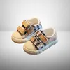 Baby Designer Primi camminatori Scarpe basse per bambini Primavera Neonato Neonato Fondo morbido Scarpe da ginnastica antiscivolo Prewalker Regalo