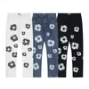 Jeans de créateur pour hommes, jeans violets, fleurs classiques, larmes tendance, jeans cargo noirs