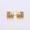 Stud Luxury Lowe Brand Designer Pendientes Mujeres Studs Elegante Encanto Retro Vintage Brincos Pendientes Huecos Pendiente Anillos de Oreja Joyería 240306