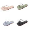 Gai Slippers and Footwear Designer Women's and Men's Shoes黒と白の2231237トレンディング
