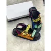 Kurt Geiger Sandals Platform Slippers Women Ing Rainbow Summer Beach Sandal Designer Slides Flat Shoes Eagle Head Diamond Hook Loop