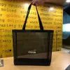 C Borsa per la spesa in rete con logo bianco classico Borsa per il lavaggio da viaggio con modello di lusso Custodia in rete per donna