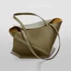 Ny designerpåse stor kapacitet deformerbar geometri vikning av tygpåse totes axelväskor underarm hink unisex väska 240131