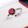 Bagues de cluster Quatre Prong Square Garnet Bague Rouge 925 Timbre Bijoux De Mode Cadeau De Fiançailles De Mariage Pour Les Femmes