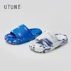 UTUNE Splash Ink Sandal Slajdes dla mężczyzn Para kobiet eva miękka gruba podeszła letnie buty oryginalne na zewnątrz pantofl plażowy 240306