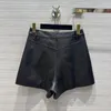 Damesshorts 2024 lente mode zwarte hoge taille echt lederen riem chique dames all-macthed streetwear zoete schapenvacht