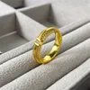Versione alta T doppia T anello con diamante pieno femminile V oro in stile scoppio del vento che si abbina alla personalità della generazione di anelli di moda europei e americani