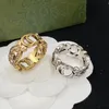 Kvinnors designer bröllopband ringar utsökta diamant bokstav finger ring guld silver pläterade kärlek smycken leveranser ring smycken tillbehör