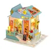 Mimari/DIY House Chrimas Hediyeleri Yeni DIY Ahşap Bebek Evi Model Bina Kitleri El yapımı 3D Minyatür Dollhouse Evi Bebekler için Oyuncak Gits K-062