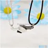 Pendant Necklaces 2Pcs/Lot Magnetic Hand In Pendant Necklace Matching Necklaces Jewelry For Couple Friendship Valentines Day Drop Deli Dhjl2