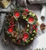 Bougeoirs de Noël, baies de pomme de pin, décoration rustique de Noël, centre de table, couronne de Noël avec quatre bougeoirs 7681283