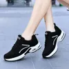 NUOVE 2024 Menda casual primaverile nera sport da donna traspirante sport alla moda e comode scarpe da corsa 15196