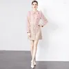 Abiti casual Abito in tweed rosa Donna Elegante lusso Primavera e autunno Maglia con paillettes Piccolo fiocco profumato Cena di alta qualità