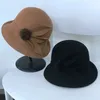 Ullbåt platt topp hatt för kvinnor fast färg fedora elegant bred brim pärla dekoration damer khaki svart mössa 240229