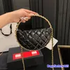 Vintage Round Pie Bag Women Mini Designer Makeup Bag 20CM Metal Ring Patent Leather Diamond Plaid Luxury Handbag Evening Clutch Fanny Pack Suitcase Card Holder