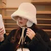 Bérets coréens protection des oreilles chapeaux de seau femmes hiver à lacets en peluche large bord casquettes voyage polyvalent chaud rétro solide chapeau de pêcheur